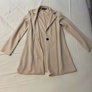 Pretty Little Thing Cream Blazer